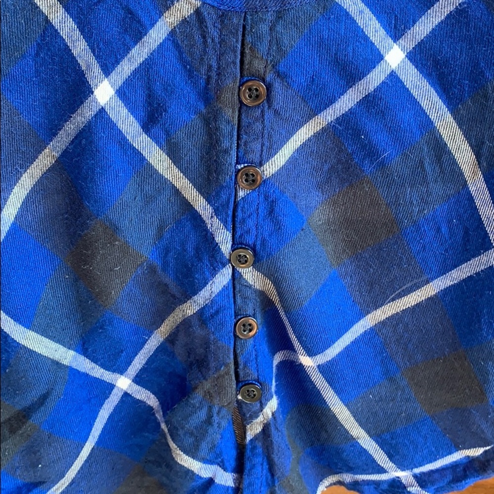 Flannel - Picture 4 of 4
